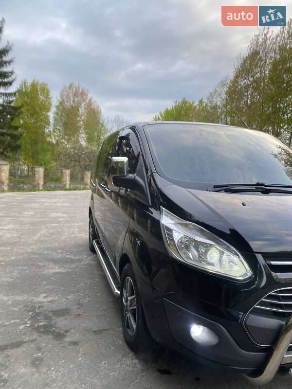 Мінівен Ford Tourneo Custom 2016 в Рокитному