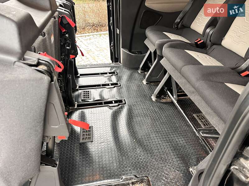 Мінівен Ford Tourneo Custom 2016 в Києві