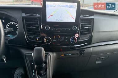 Мінівен Ford Tourneo Custom 2018 в 