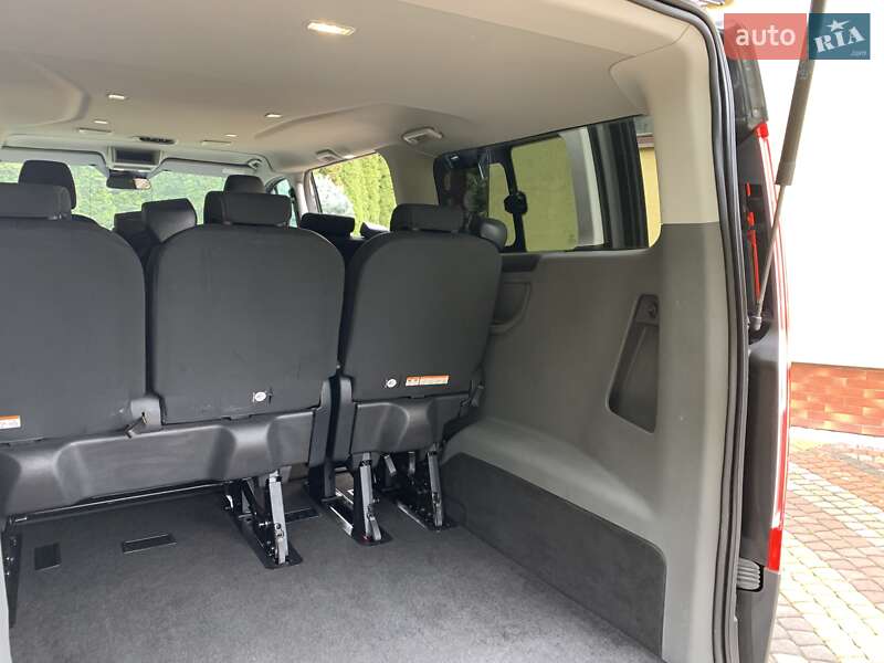 Мінівен Ford Tourneo Custom 2023 в Рівному