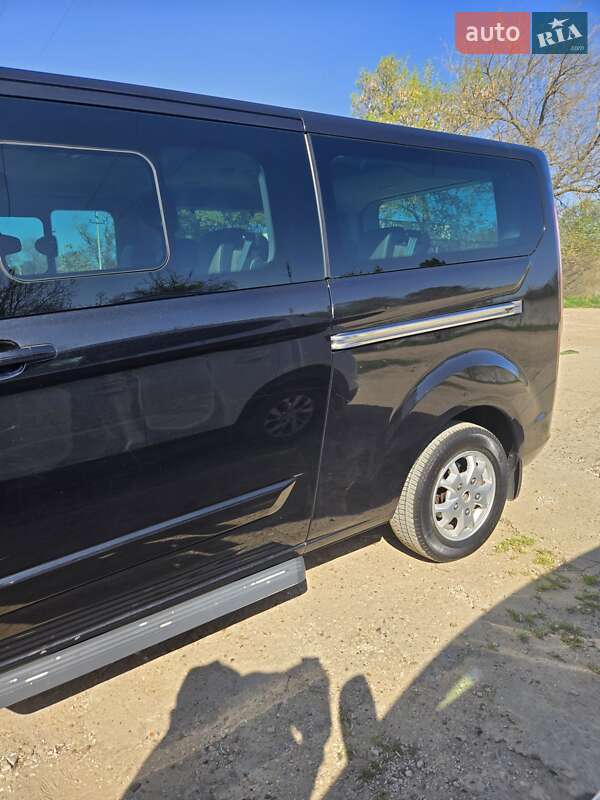 Мінівен Ford Tourneo Custom 2013 в Біляївці