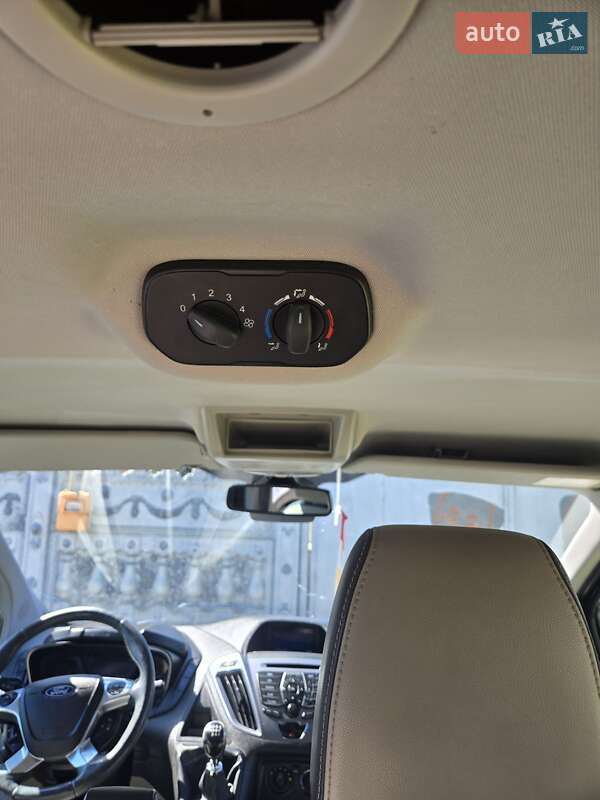 Мінівен Ford Tourneo Custom 2013 в Біляївці