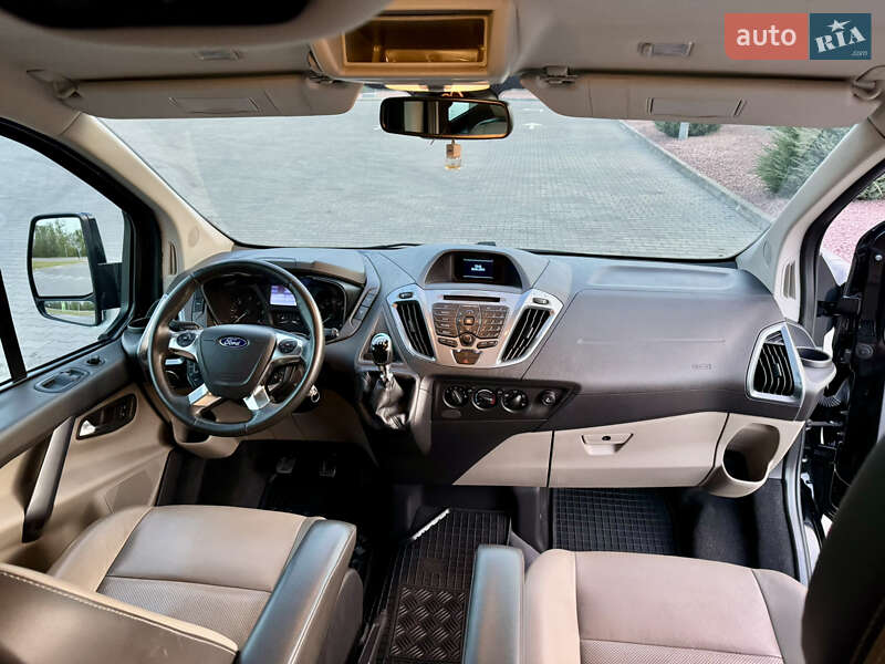 Мінівен Ford Tourneo Custom 2013 в Дніпрі