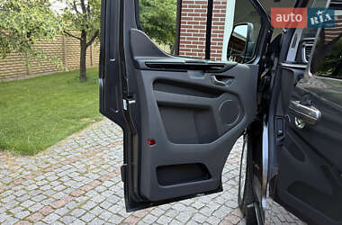 Мінівен Ford Tourneo Custom 2023 в 