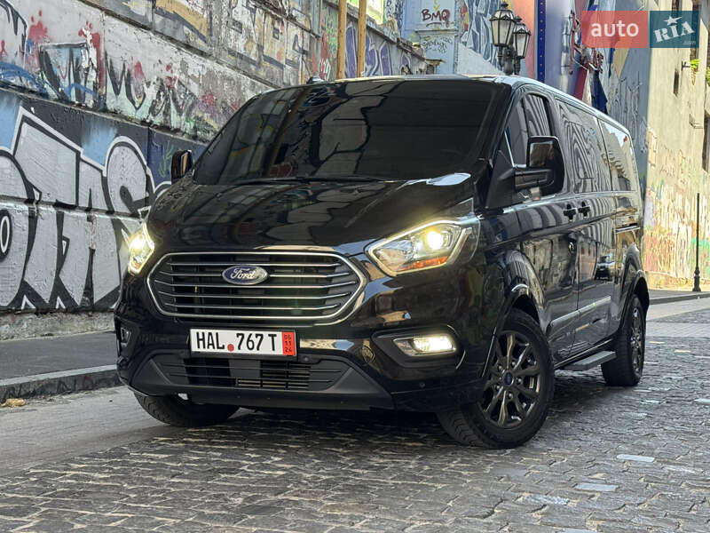 Минивэн Ford Tourneo Custom 2021 в Одессе