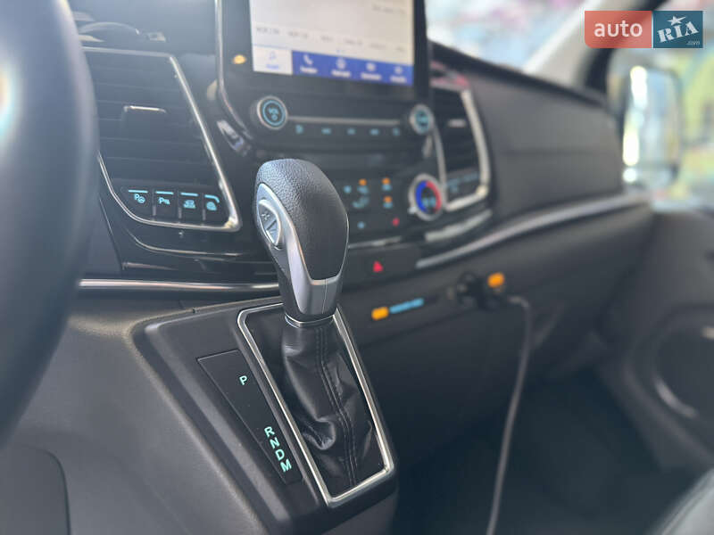 Минивэн Ford Tourneo Custom 2021 в Одессе