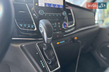 Мінівен Ford Tourneo Custom 2021 в 