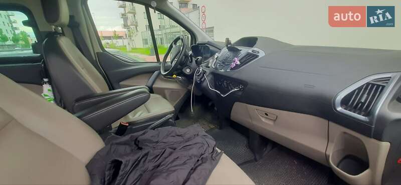 Мінівен Ford Tourneo Custom 2013 в Києві