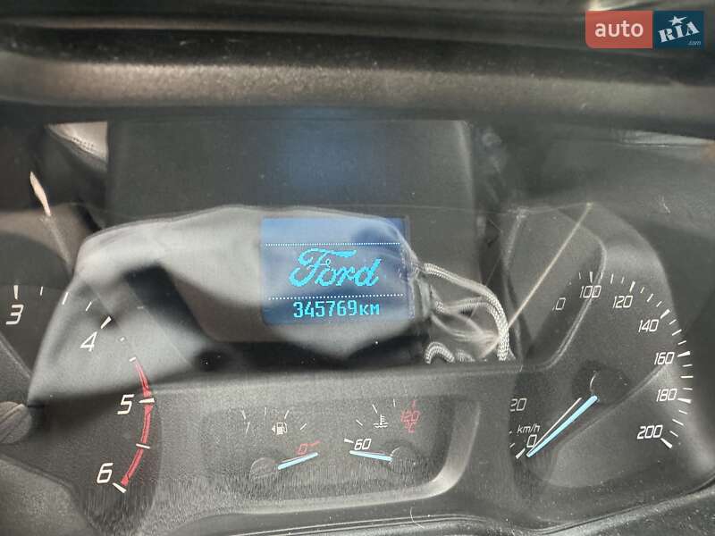 Мінівен Ford Tourneo Custom 2015 в Києві