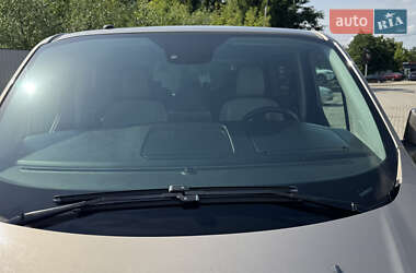 Минивэн Ford Tourneo Custom 2020 в 
