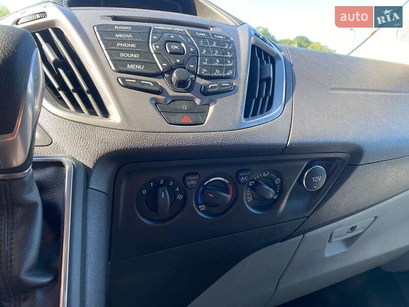 Минивэн Ford Tourneo Custom 2017 в Львове фото 17 Минивэн Ford Tourneo Custom 2017 в Львове