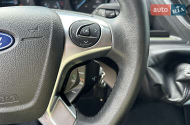 Мінівен Ford Tourneo Custom 2013 в 