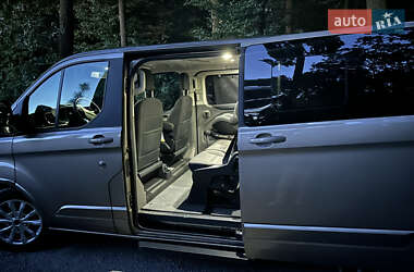 Мінівен Ford Tourneo Custom 2020 в 