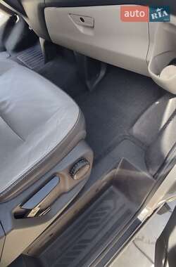 Мінівен Ford Tourneo Custom 2013 в 