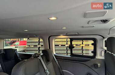 Мінівен Ford Tourneo Custom 2023 в 