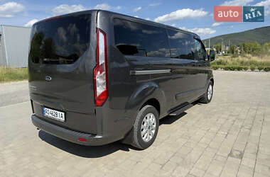 Мінівен Ford Tourneo Custom 2017 в 