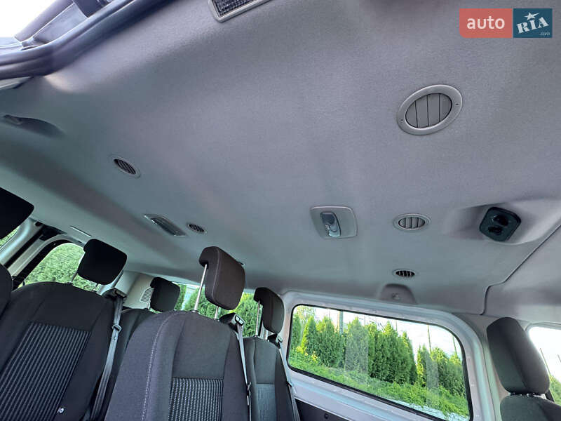 Минивэн Ford Tourneo Custom 2013 в Харькове фото 46 Минивэн Ford Tourneo Custom 2013 в Харькове