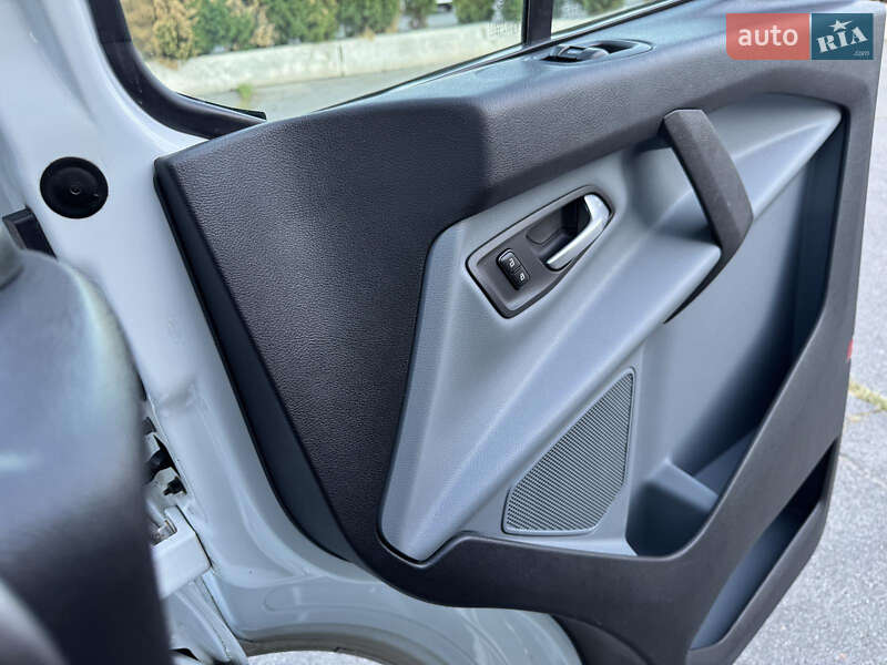 Минивэн Ford Tourneo Custom 2013 в Харькове фото 56 Минивэн Ford Tourneo Custom 2013 в Харькове