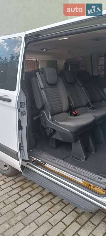 Минивэн Ford Tourneo Custom 2017 в Житомире