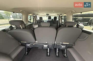 Минивэн Ford Tourneo Custom 2018 в 