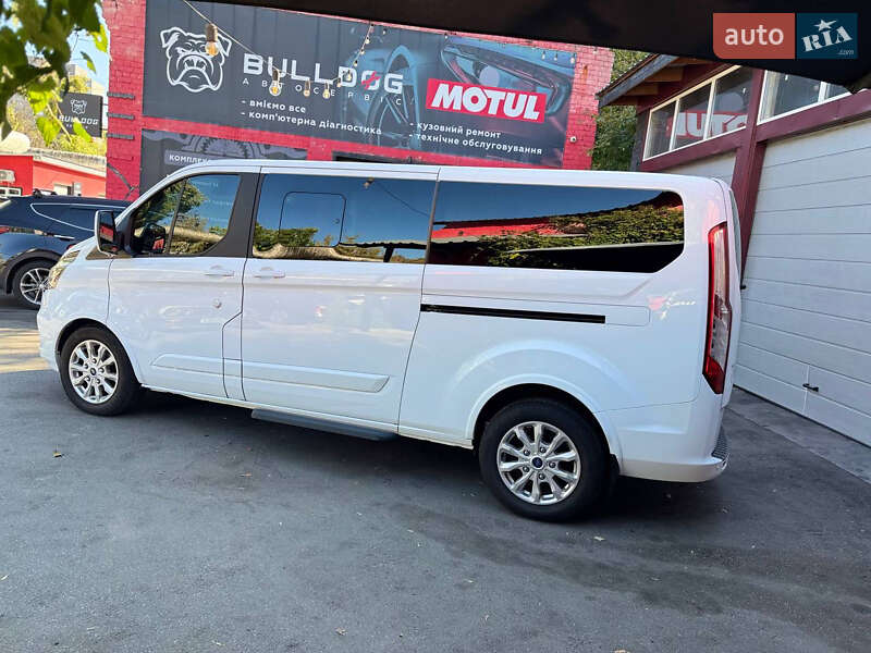 Мінівен Ford Tourneo Custom 2020 в Києві