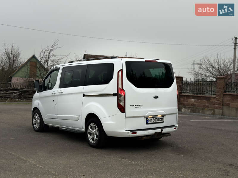 Минивэн Ford Tourneo Custom 2016 в Ровно