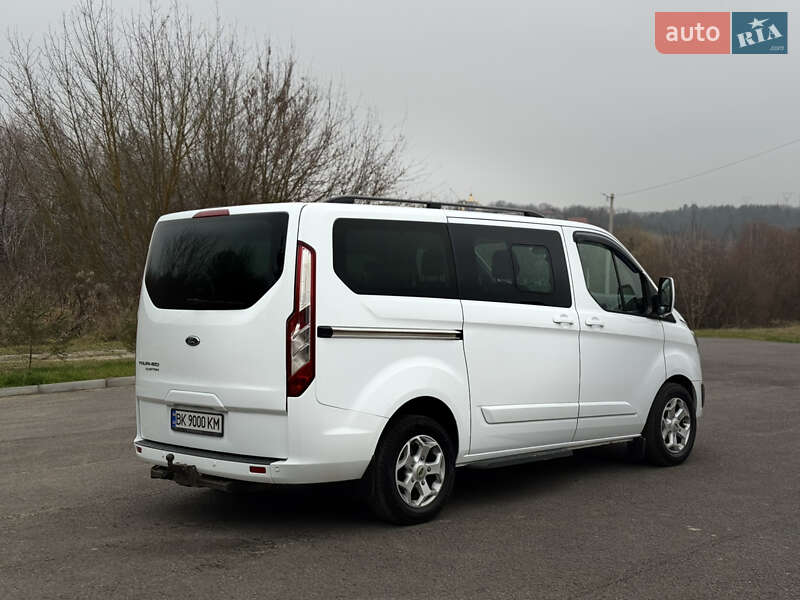 Минивэн Ford Tourneo Custom 2016 в Ровно