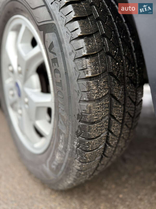 Мінівен Ford Tourneo Custom 2013 в Рівному фото 22 Мінівен Ford Tourneo Custom 2013 в Рівному