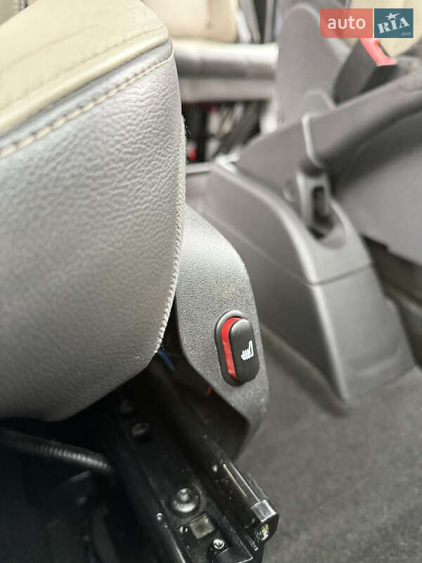 Мінівен Ford Tourneo Custom 2013 в Рівному фото 35 Мінівен Ford Tourneo Custom 2013 в Рівному