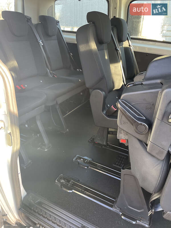 Минивэн Ford Tourneo Custom 2019 в Львове
