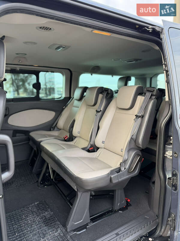 Минивэн Ford Tourneo Custom 2013 в Луцке