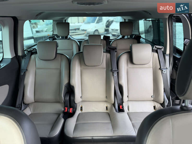 Минивэн Ford Tourneo Custom 2013 в Луцке