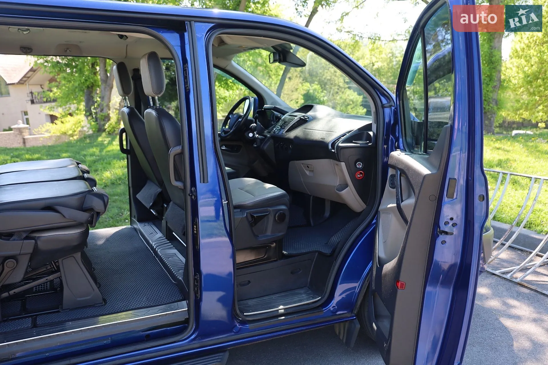 2014 Ford Tourneo Custom - мініатюра 21