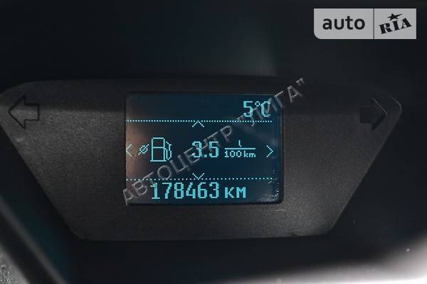 Вантажопасажирський фургон Ford Transit Connect 2015 в Хмельницькому