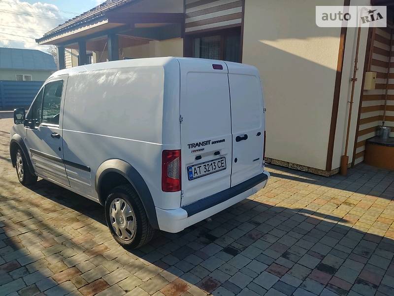 Вантажопасажирський фургон Ford Transit Connect 2012 в Івано-Франківську фото 4 Вантажопасажирський фургон Ford Transit Connect 2012 в Івано-Франківську
