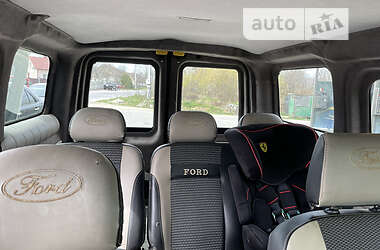 Мінівен Ford Transit Connect 2010 в 