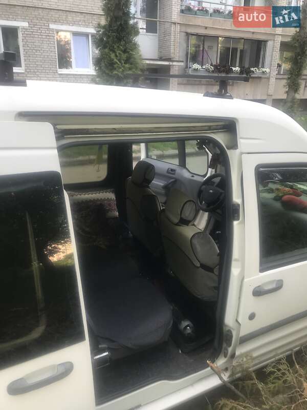 Минивэн Ford Transit Connect 2005 в Львове