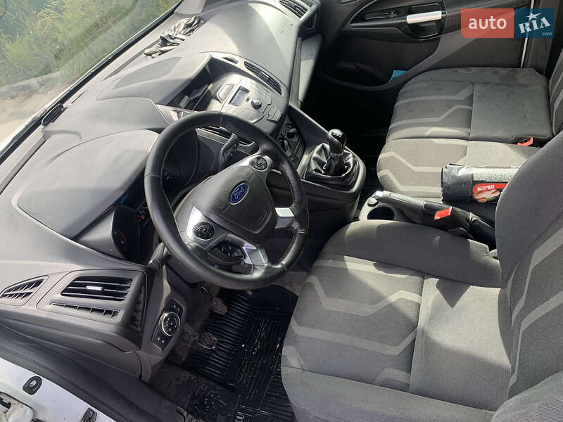 Вантажний фургон Ford Transit Connect 2017 в Києві