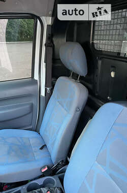 Грузовой фургон Ford Transit Connect 2012 в Ставище