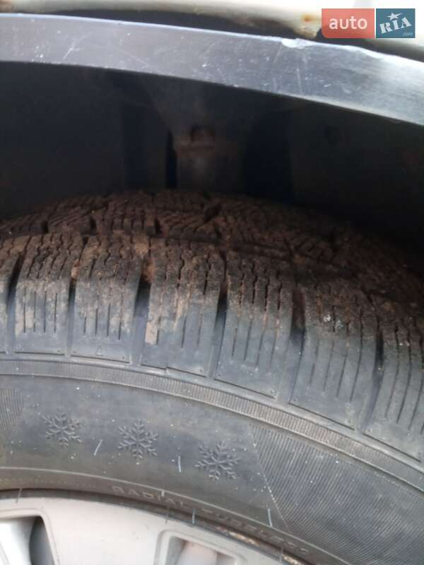 Мінівен Ford Transit Connect 2004 в Мостиській
