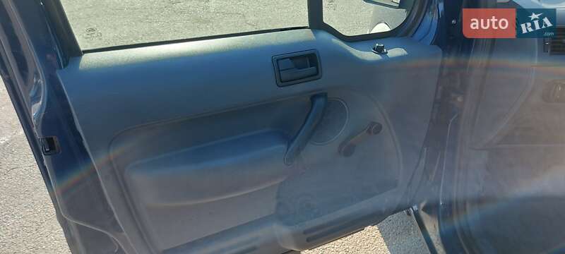 Минивэн Ford Transit Connect 2006 в Киеве фото 15 Минивэн Ford Transit Connect 2006 в Киеве