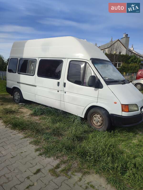 Минивэн Ford Transit Connect 2002 в Львове