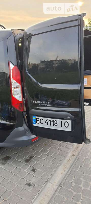 Вантажний фургон Ford Transit Connect 2015 в Львові