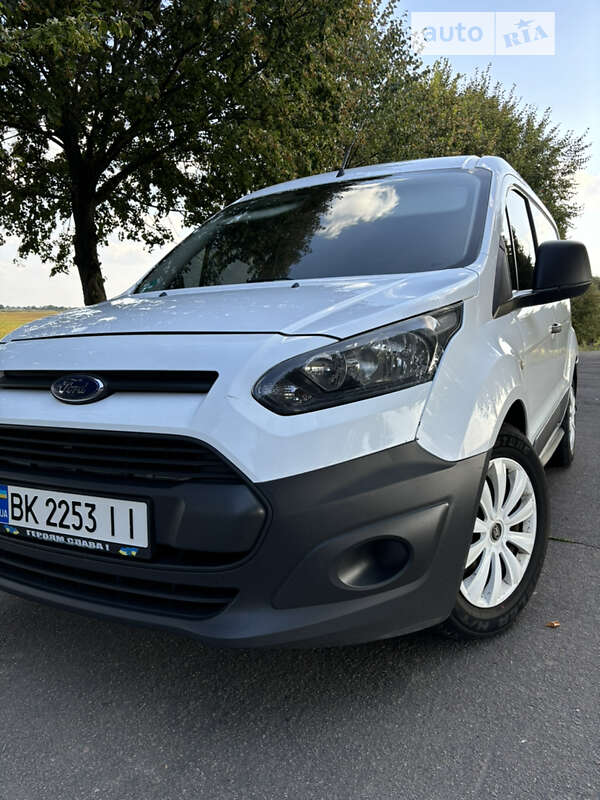 Грузовой фургон Ford Transit Connect 2015 в 