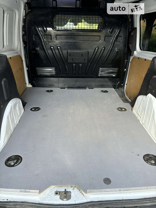 Грузовой фургон Ford Transit Connect 2015 в Ровно фото 14 Грузовой фургон Ford Transit Connect 2015 в Ровно