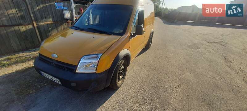 Грузовой фургон Ford Transit Connect 2003 в Киеве