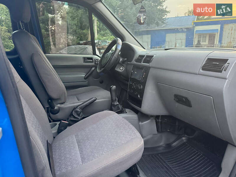 Мінівен Ford Transit Connect 2004 в Сумах
