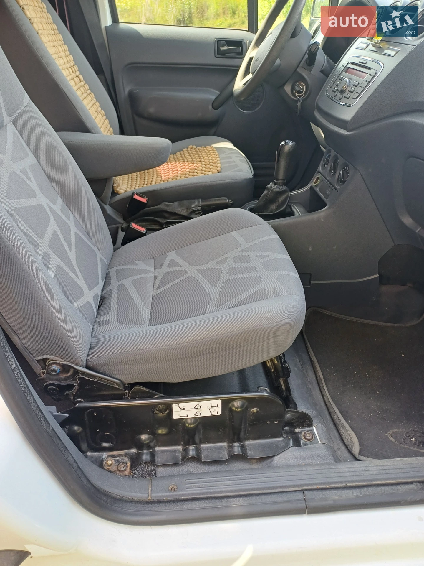 2010 Ford Transit Connect - мініатюра 9