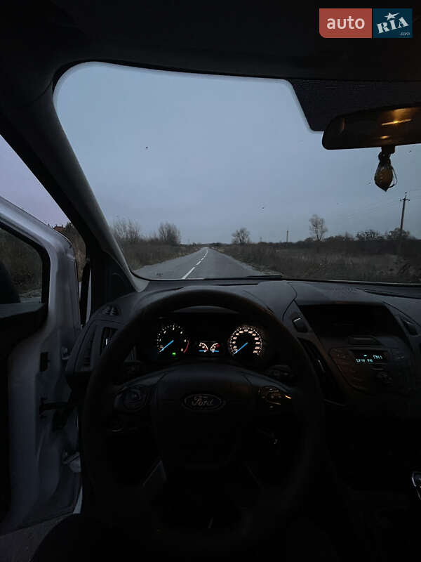 Мінівен Ford Transit Connect 2015 в Львові