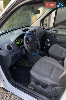 Вантажний фургон Ford Transit Connect 2009 в Хусті